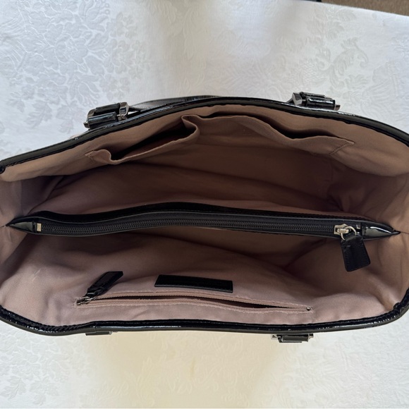 Burberry handbag - Picture 6 of 14